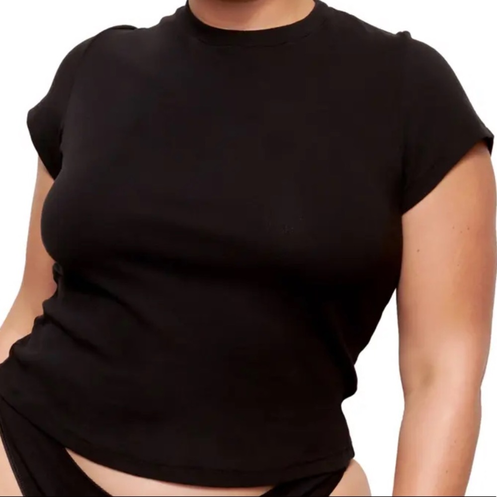 SKIMS POINTELLE COTTON TEE SOOT